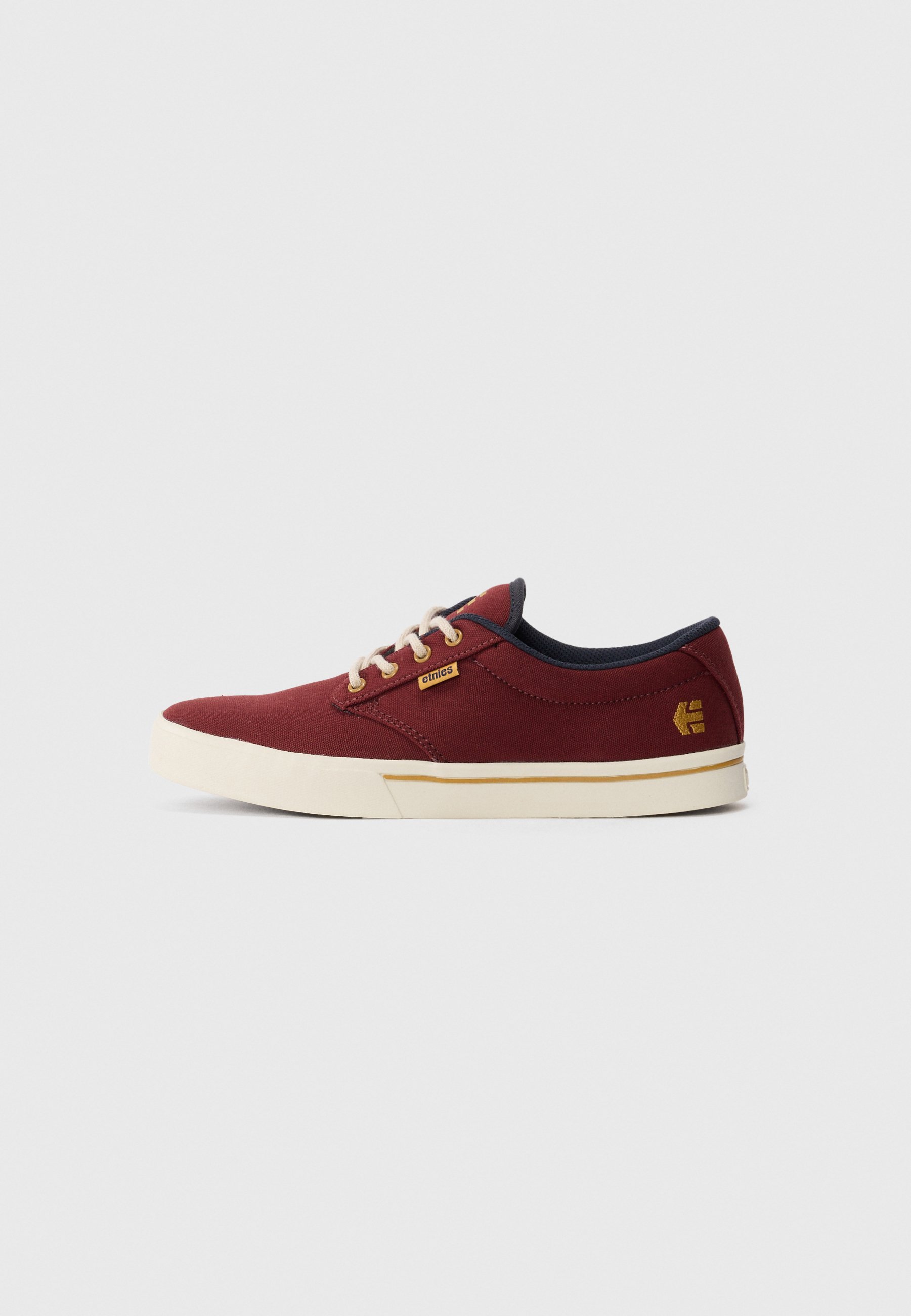 Etnies lage sneakers