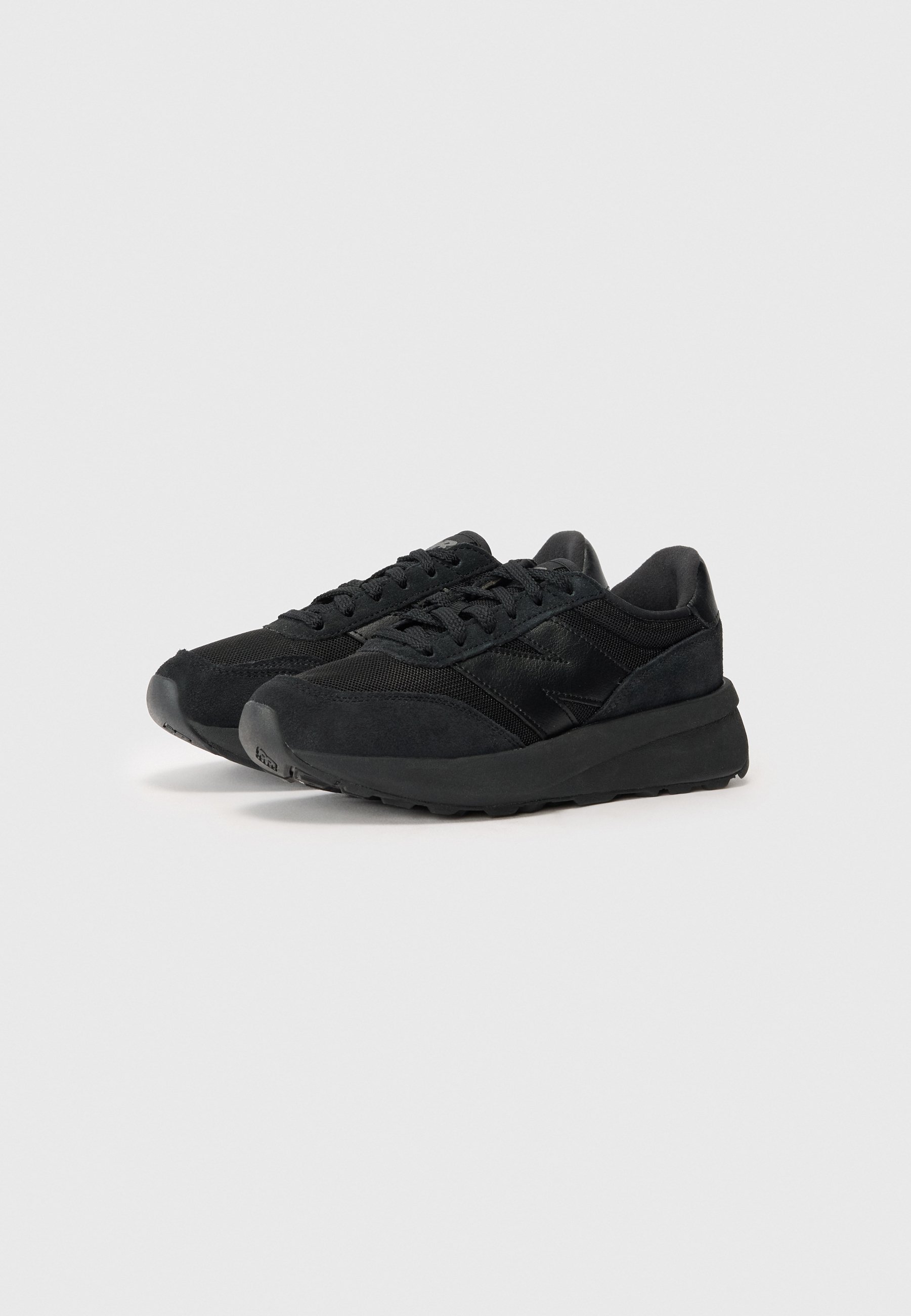 New Balance 370 - Sneakers - zwart