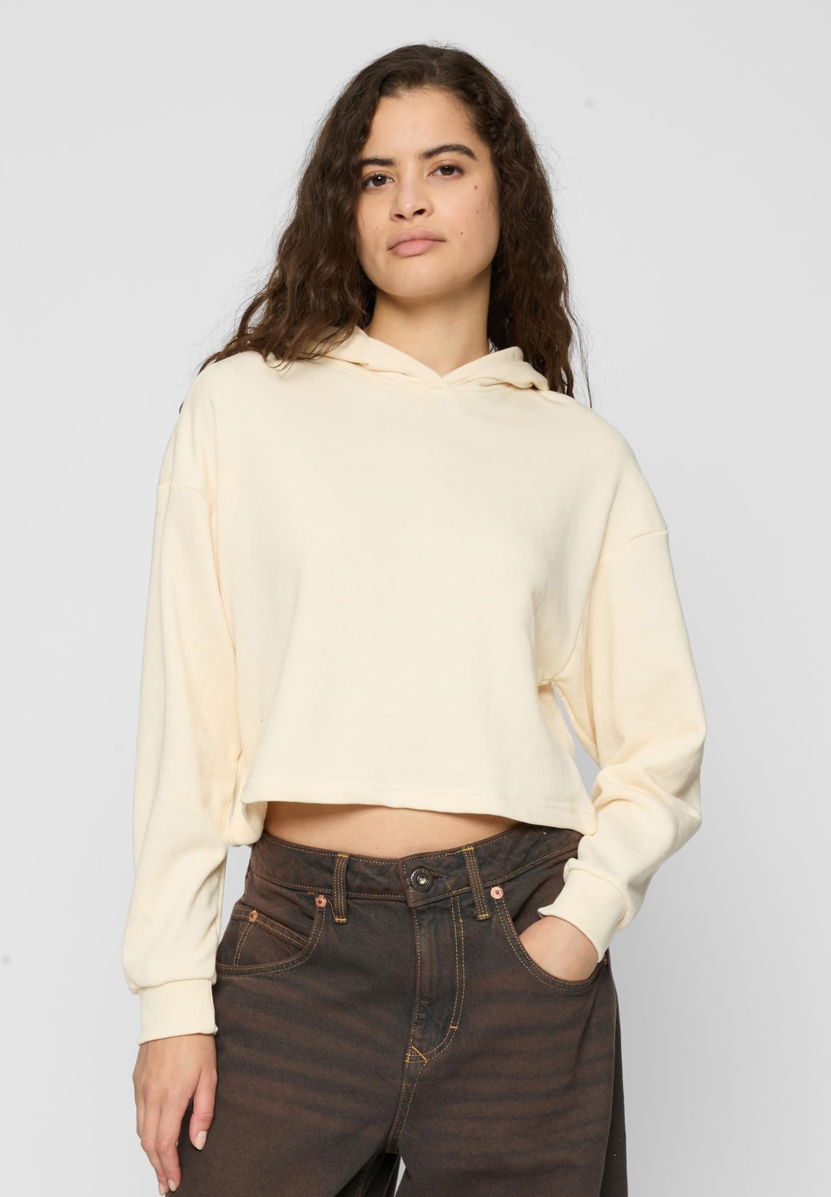Sweat à capuche Urban Classics - blanc sable