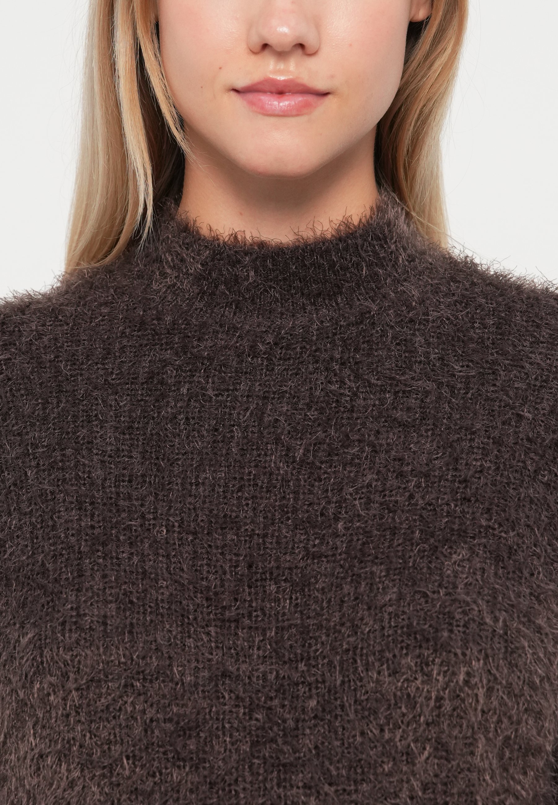 SOLO SU LLULU HIGHNECK - Maglione - marrone foca