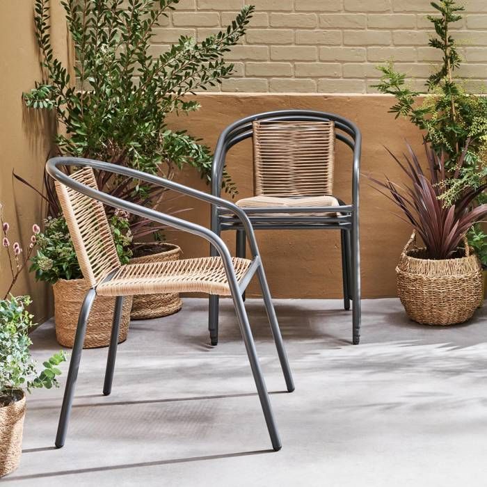 Sedie da giardino con struttura in metallo color antracite e resina color naturale. Trattamento antiruggine. Set di 4 TONALA