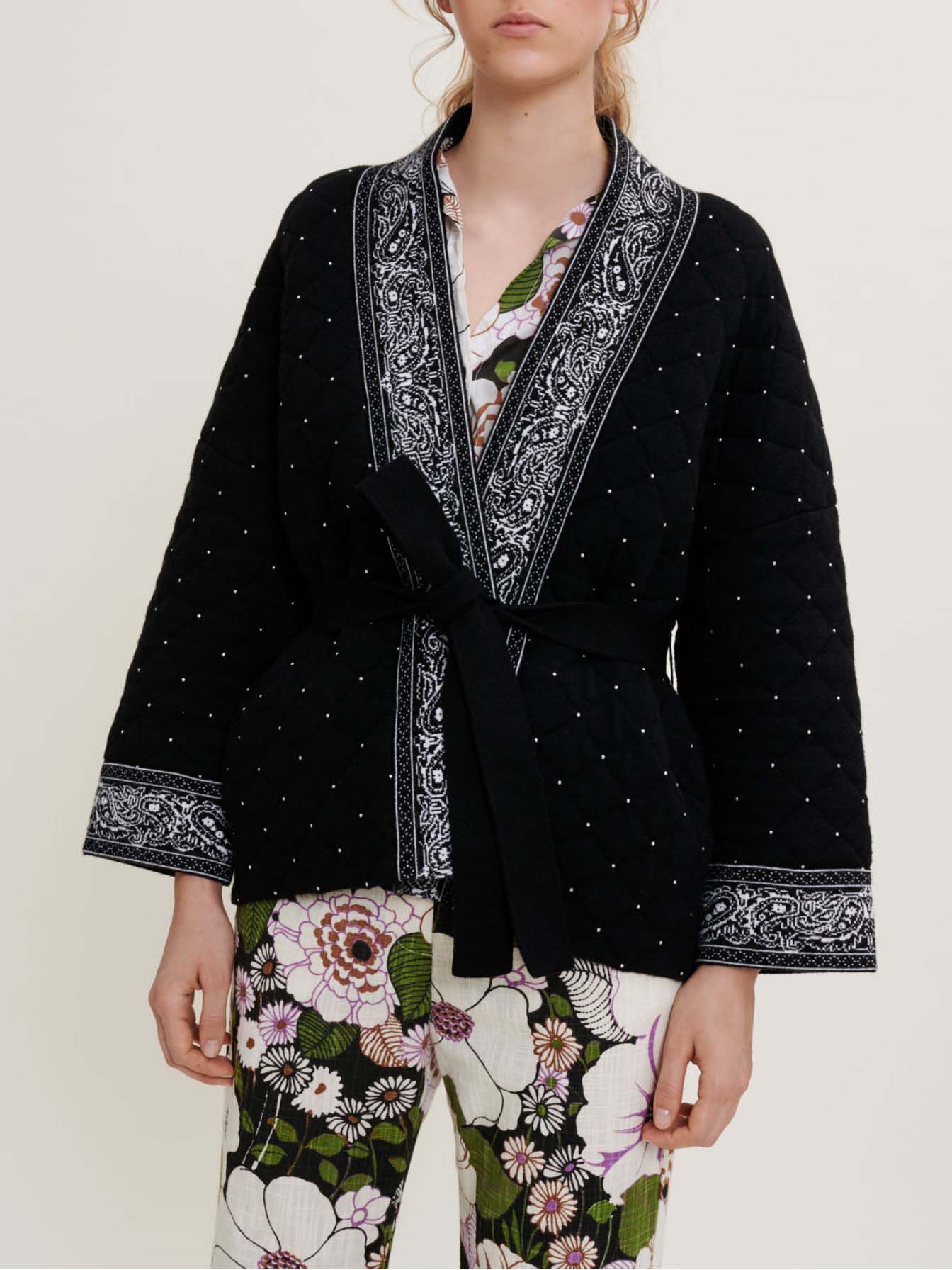 Jacquard vest met riem - Zwart