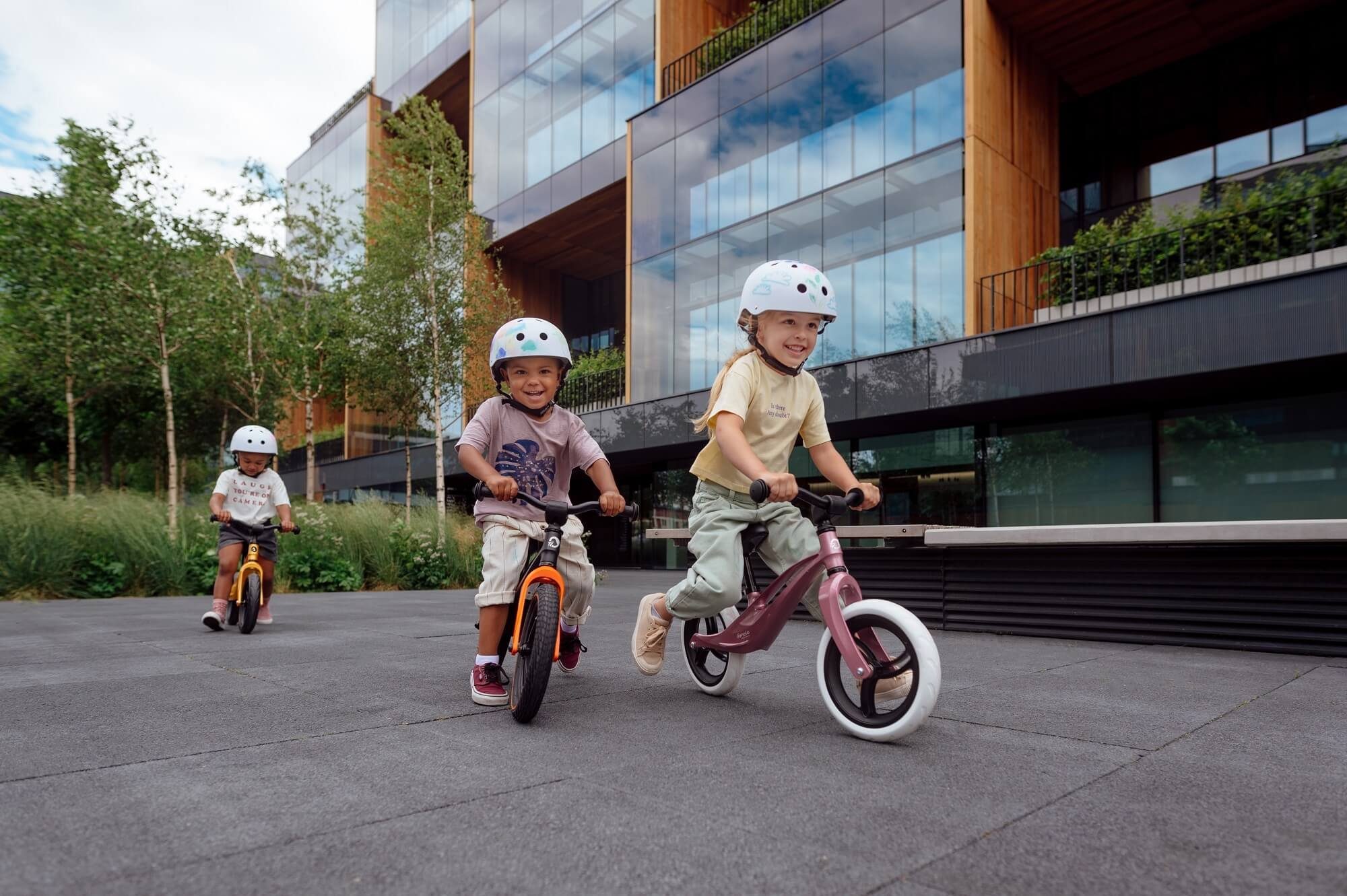 Lionelo balance bike Lionelo Bart Air ultralight balance bike Magnesium frame from 2 years 12 inch