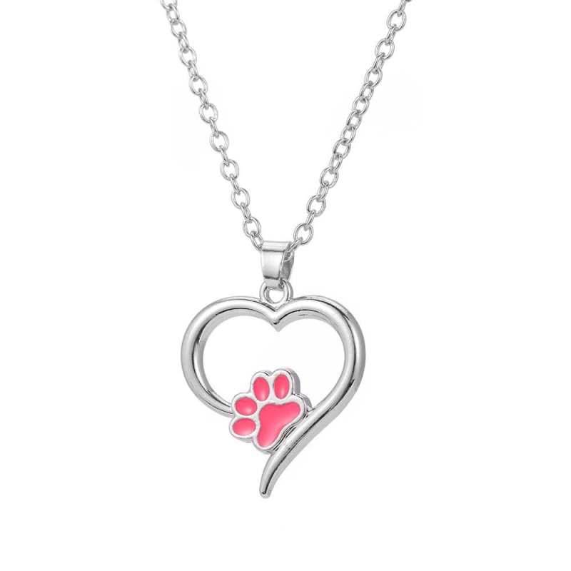 La nécromancie animale est toujours dans mon cœur. Collier avec empreinte de patte de chien ou de chat, cœur, souvenir animalier.