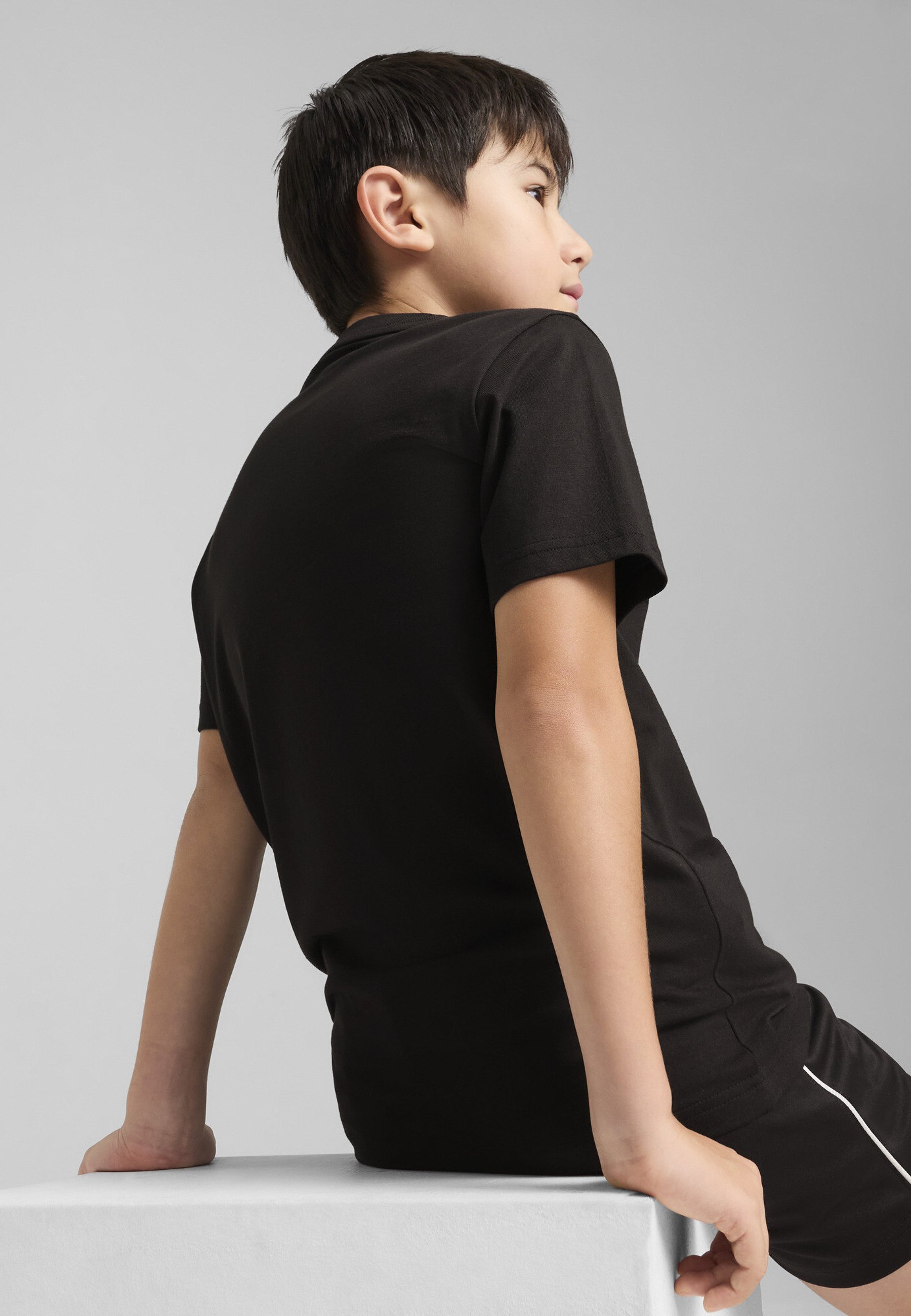 Puma LOGO TEE UNISEX - Printtipaita - black