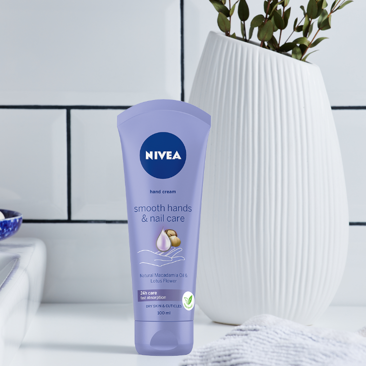 Nivea Smooth