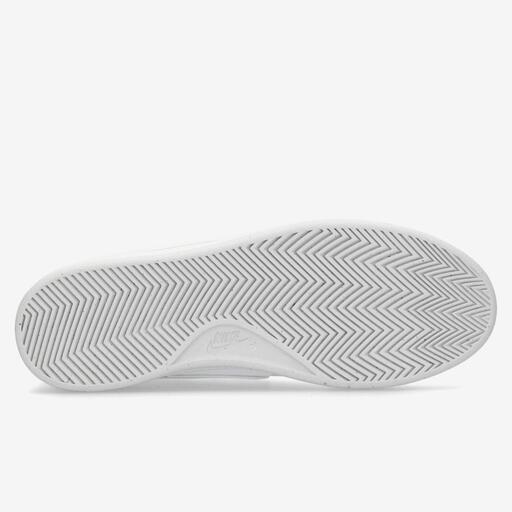 Nike Court Royale 2