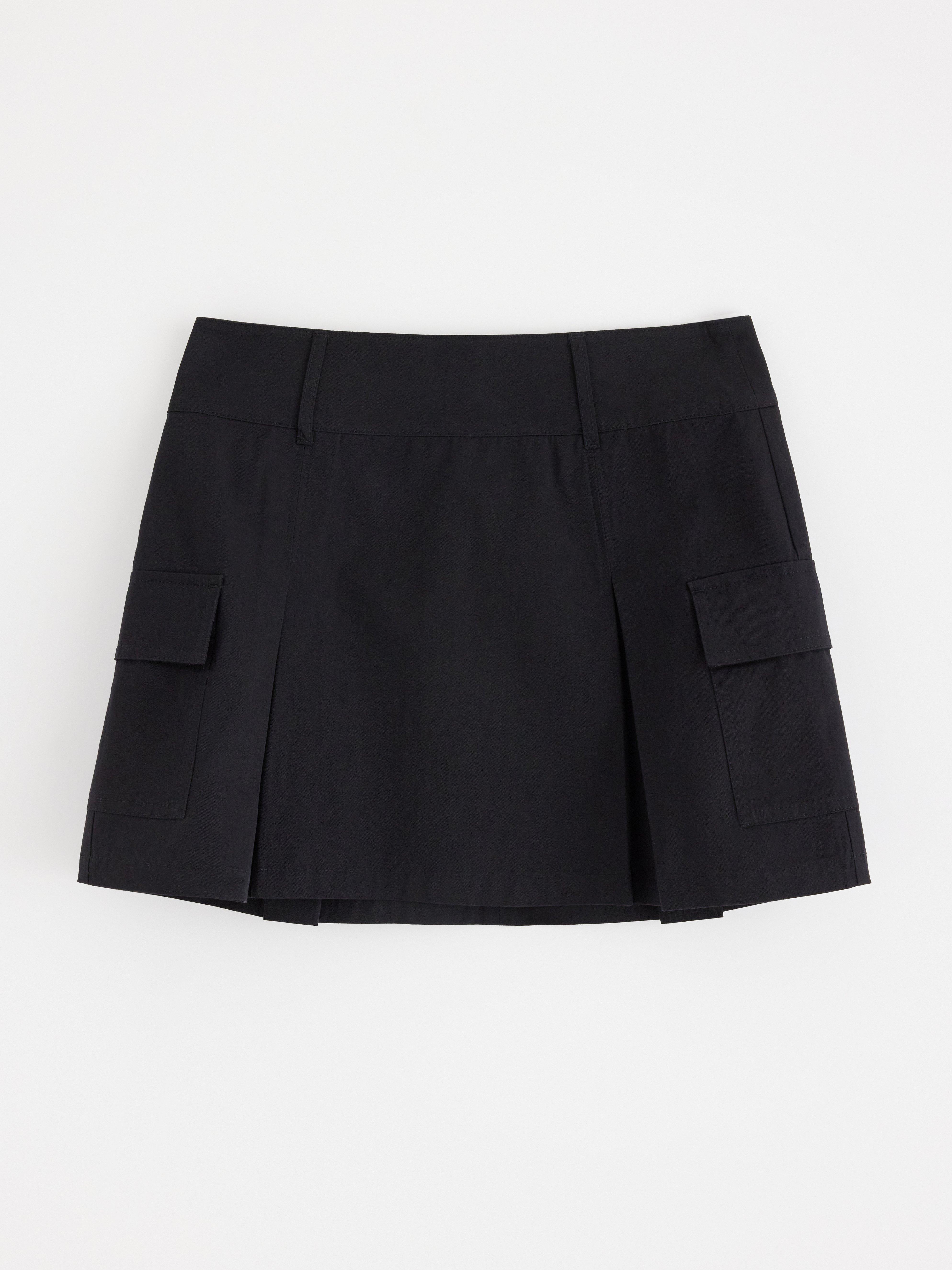 Falda cargo negra