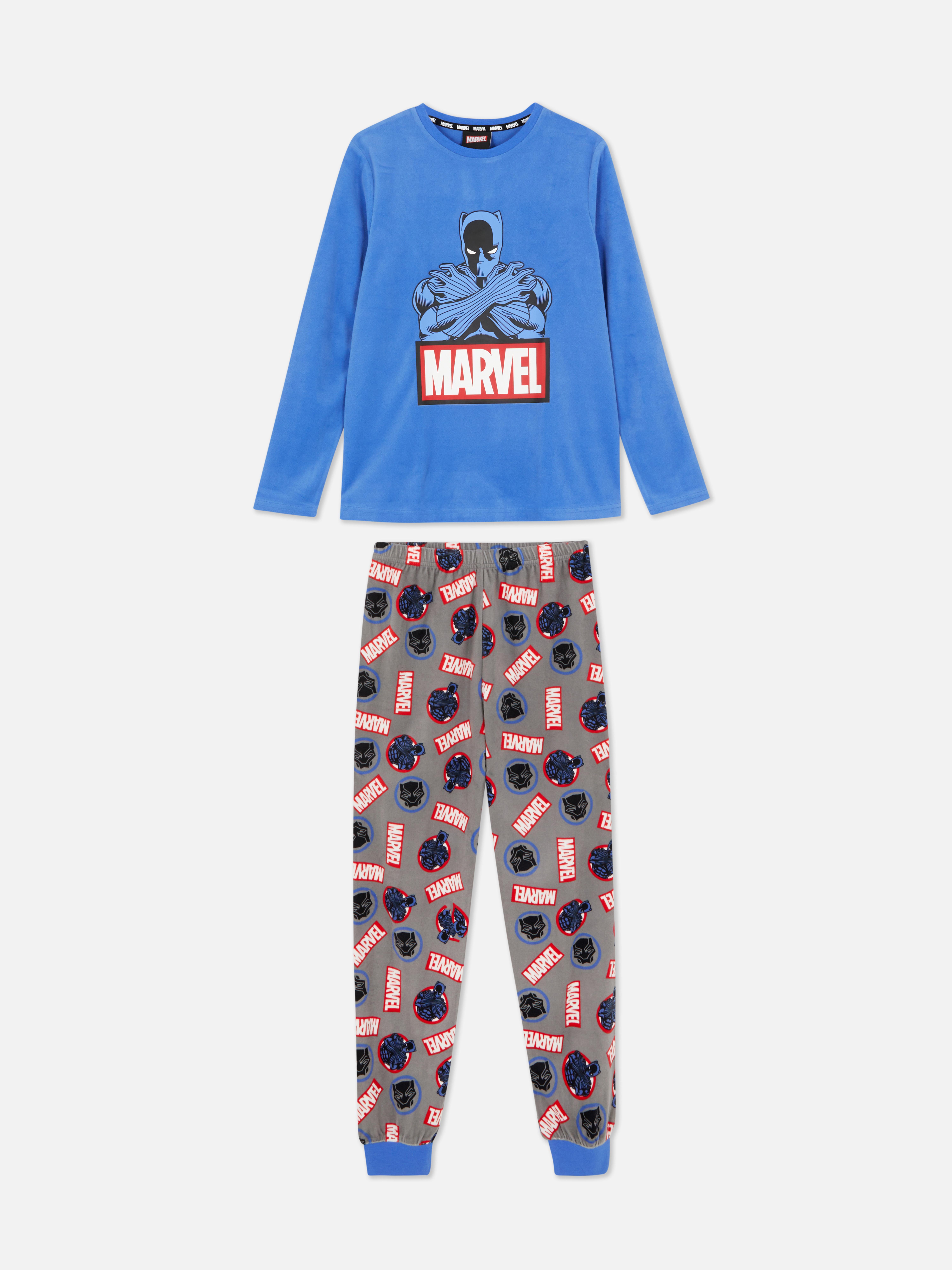 Pijamale Marvel Black Panther Atenție, aceste pijamale Black Panther vor sări direct în garderoba lor.