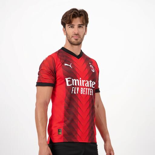  Maillot domicile de l'AC Milan