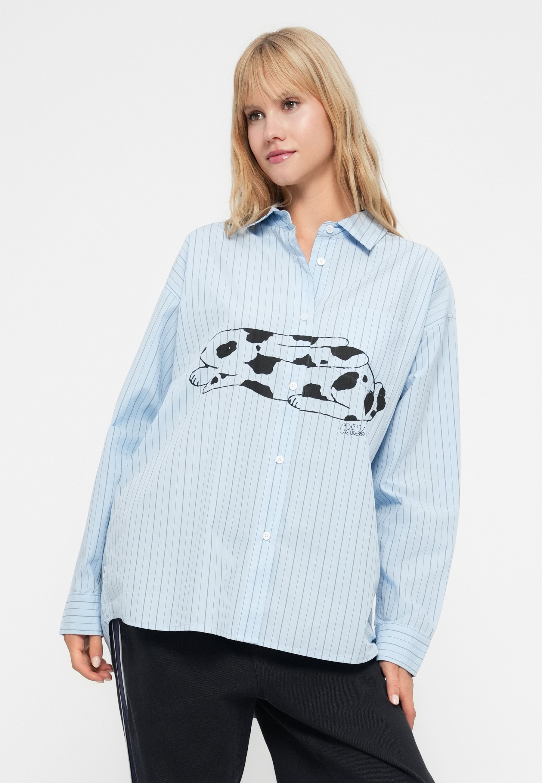 Obey Clothing ASTRID SEITENSTREIFENHOSE – Jeans mit lockerer Passform – Digital verwaschenes Schwarz