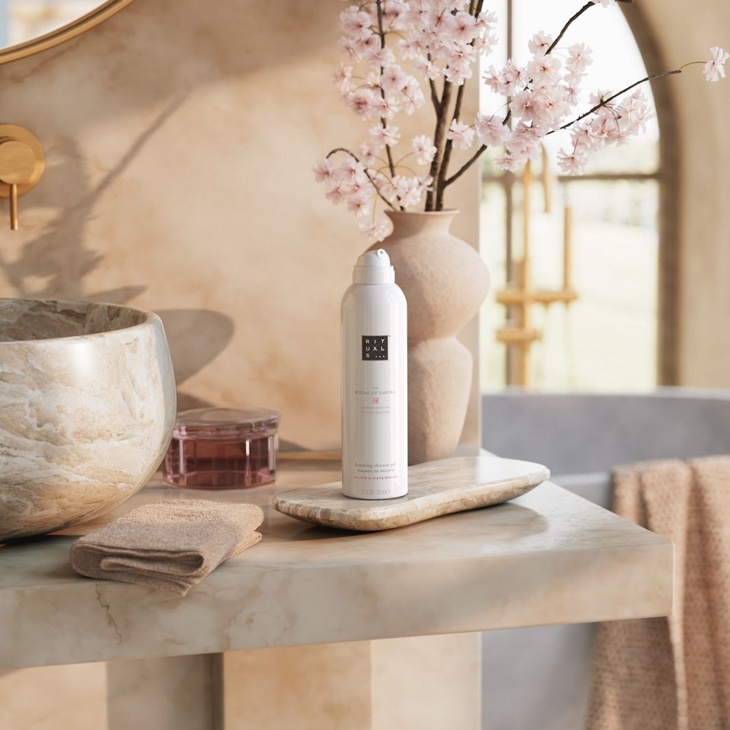 Rituals-suihkuvaahto The Ritual of Sakura -vaahtoava suihkugeeli - 50 ml