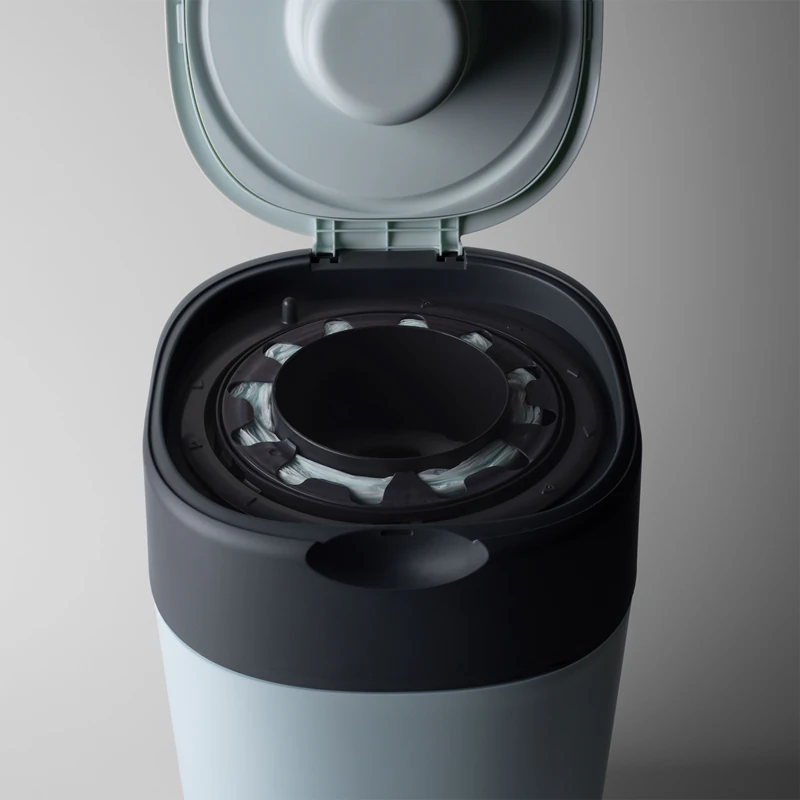 Контейнер для підгузків Tommee Tippee Twist & Click Blue + касета з кошиком