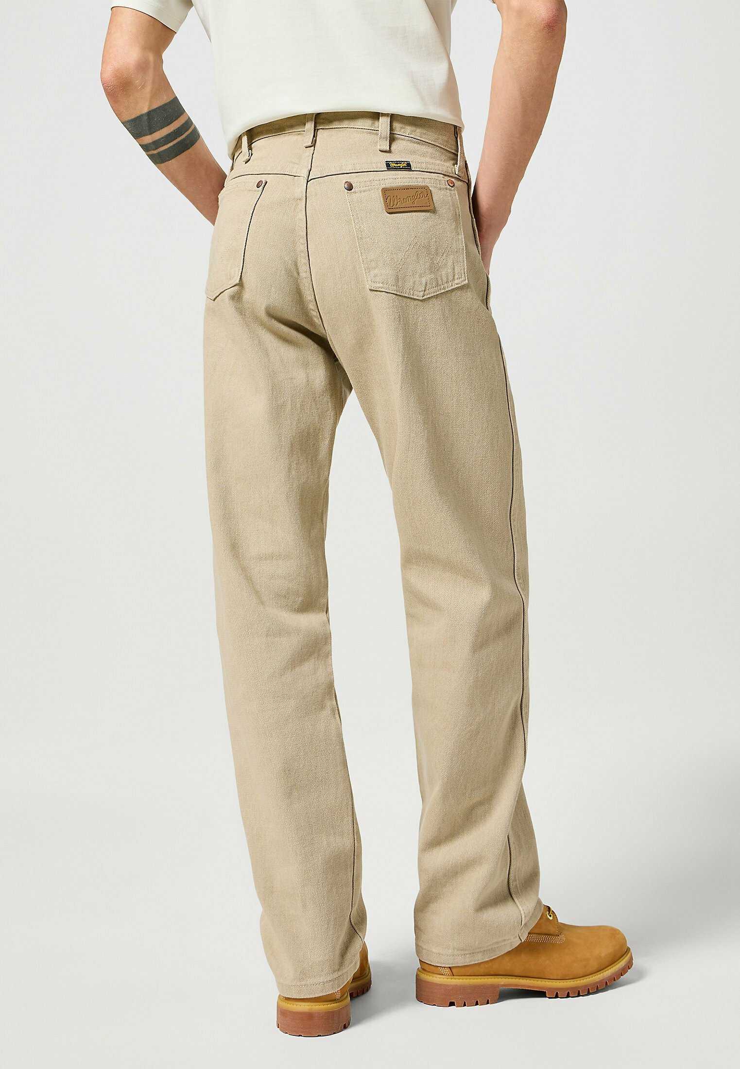 Wrangler jeans met rechte pijpen - voorgewassen beige