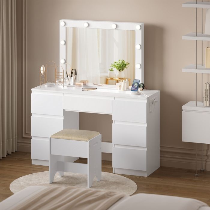 Coiffeuse avec Multiprise - WOLTU Table de Maquillage 7 Tiroirs- Miroir LED Réglable - Espace extra-large - Blanc