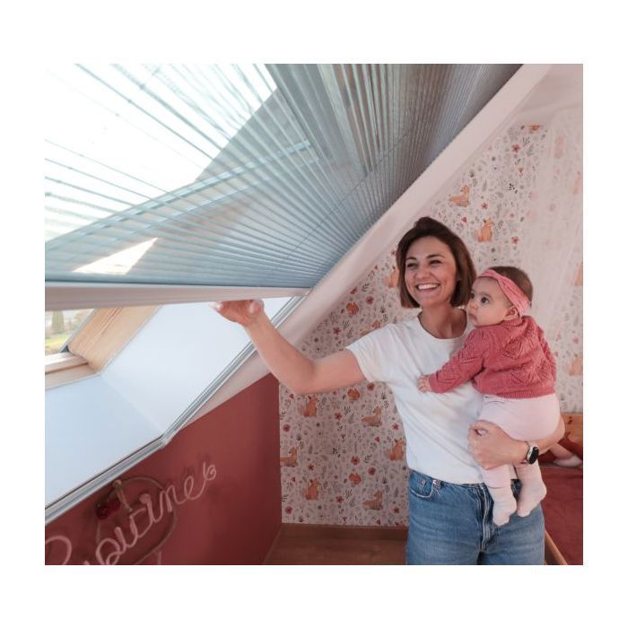 Cortina mosquiteira plissada para janelas de telhado Velux, 80 x 160 cm - Fácil de instalar - Acessórios de fixação incluídos