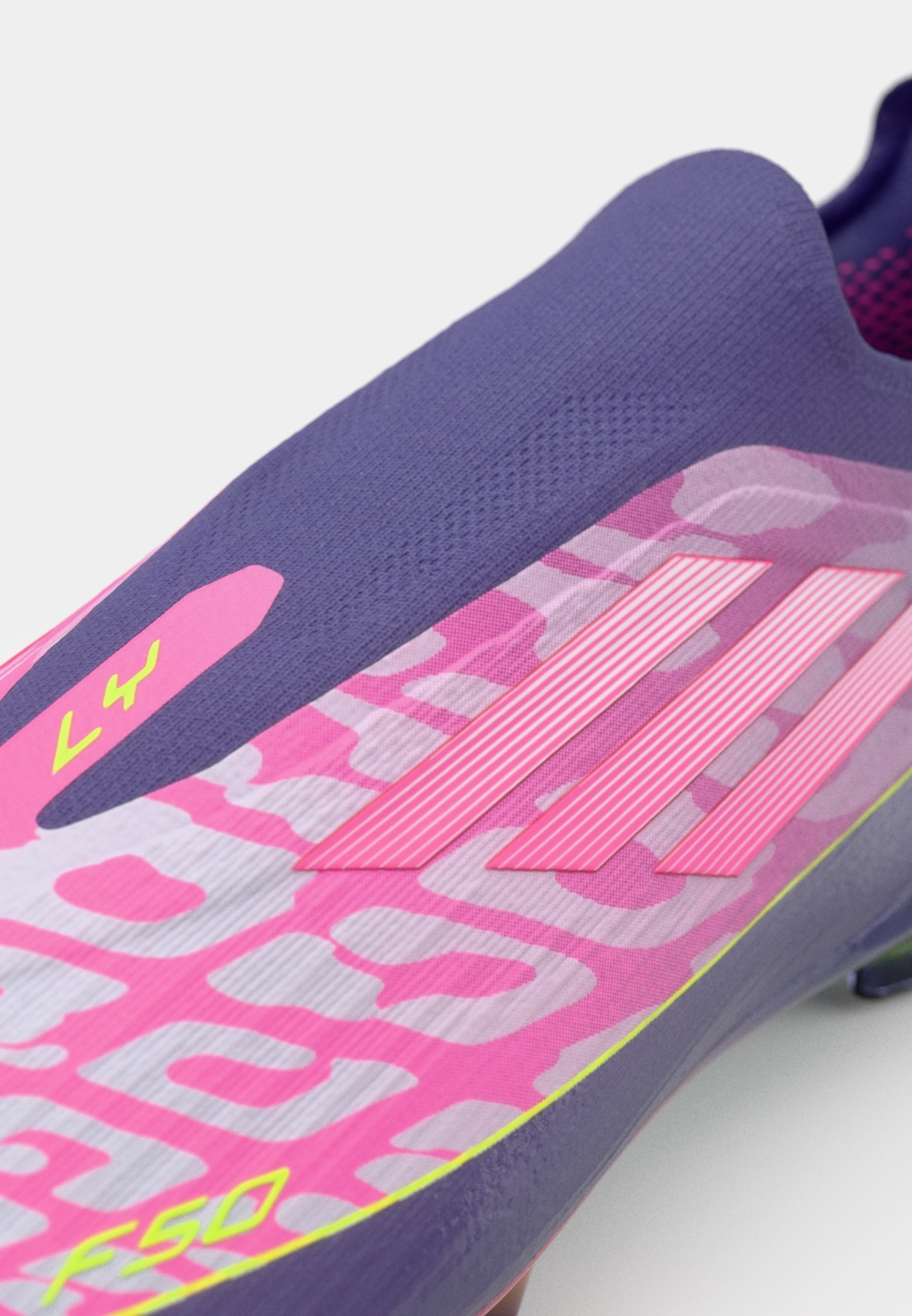 Chuteiras adidas Performance F50 ELITE LL FG LAMINE - Chuteiras para campo firme - roxo unitário/branco calçado/amarelo lúcido