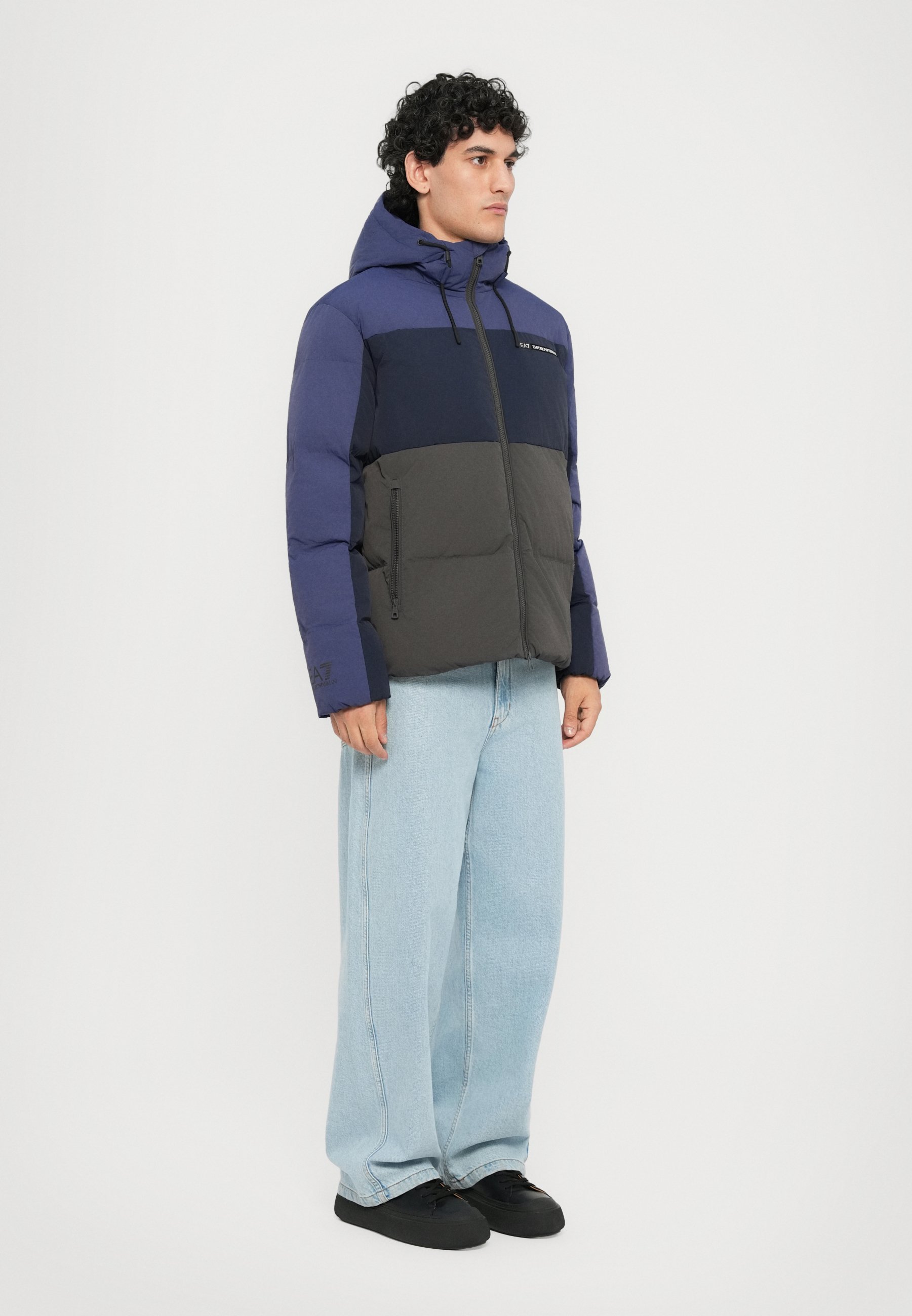 EA7 Emporio Armani TRAIN ATHLETIC COLOUR BLOCK VESTE MOUSSAILLEUSE - Veste d'hiver - bleue
