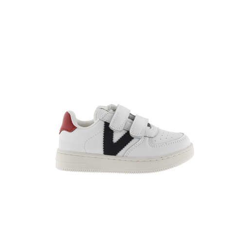  Chaussures en cuir et couleur effet Victoria Time
