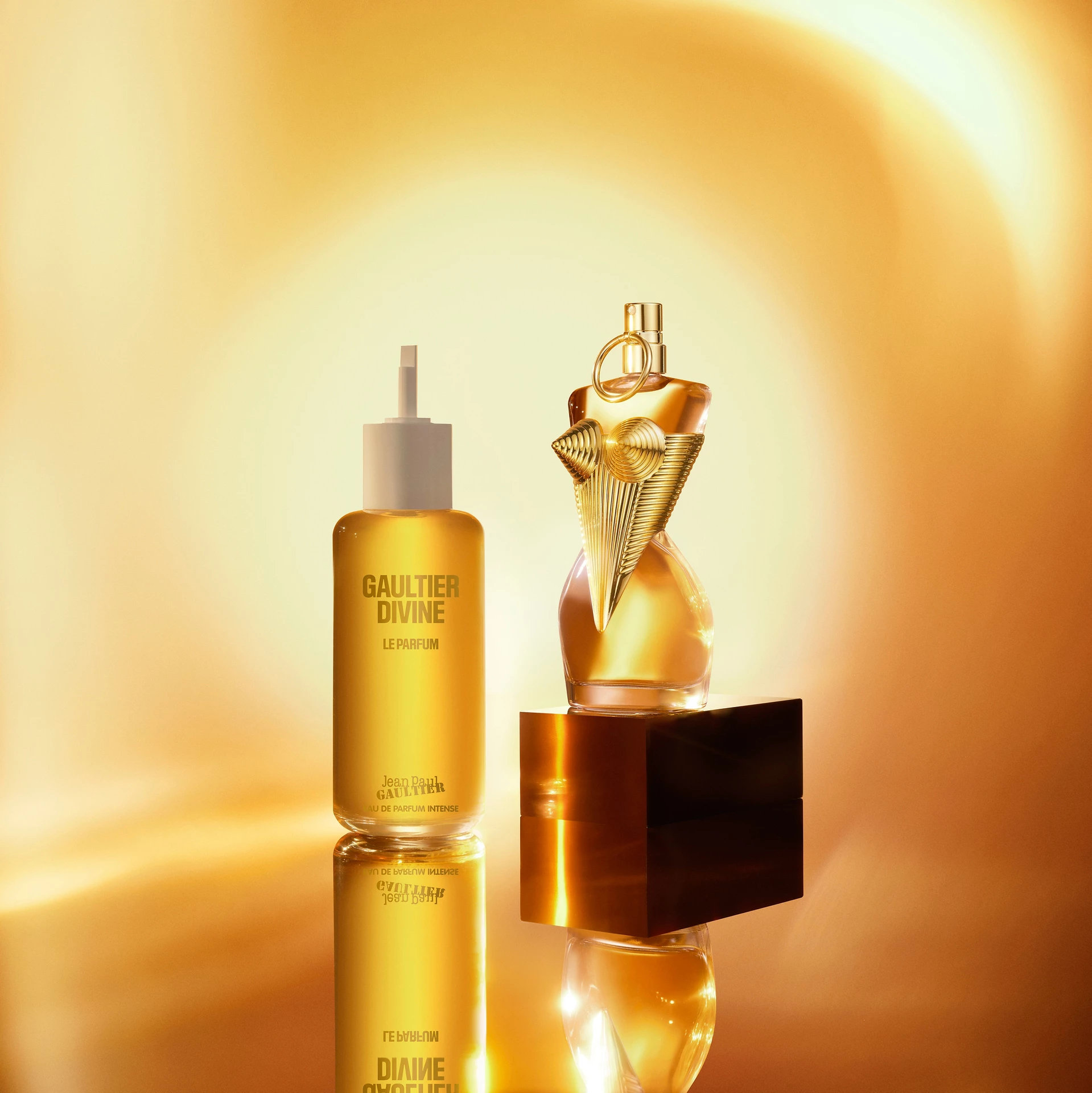 Rezervă Gaultier Divine Le Parfum 200 ml - Jean Paul Gaultier