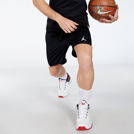  Nike Jordan