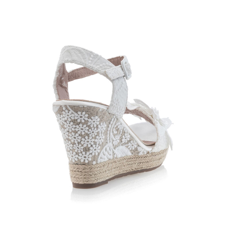 Sandálias brancas femininas / Sapatos de bico aberto