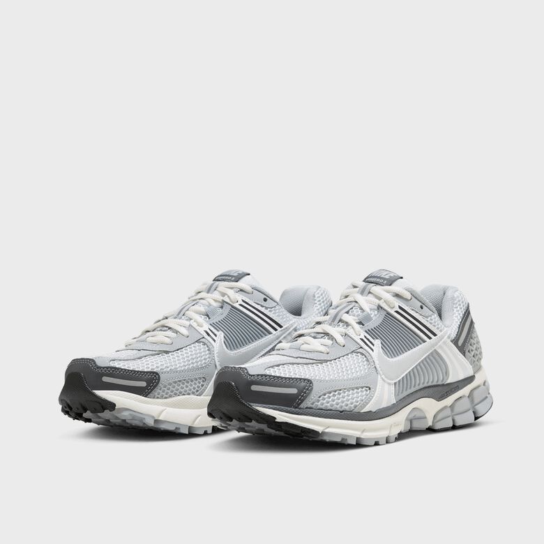 WMNS Zoom Vomero 5