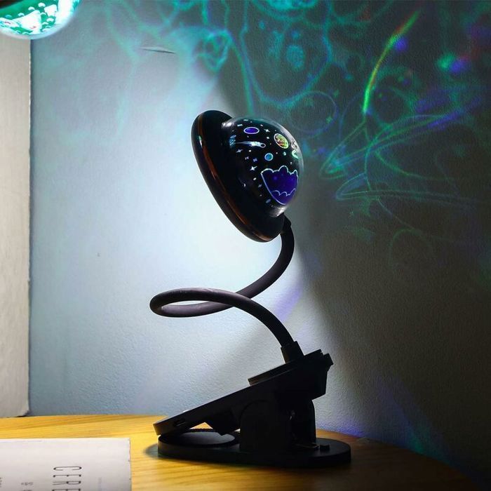 Children's Clip-on Star Projection LED Lamp, USB Rechargeable, Touch-Sensitive Brightness Night Light