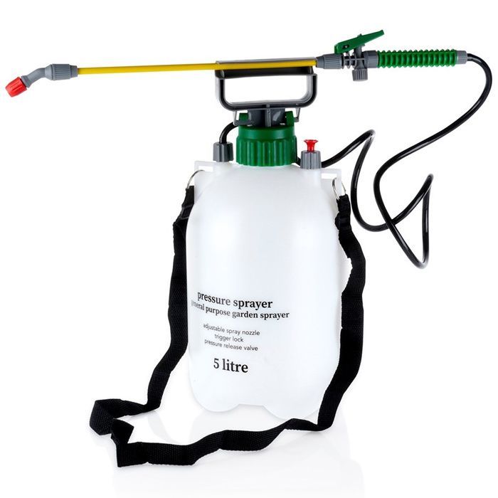Spruzzatore a pressione manuale - VILDE - 5L - Bianco - 18x18x40 cm - Tubo flessibile da 130 cm - Lancia da 36 cm - Ugello regolabile