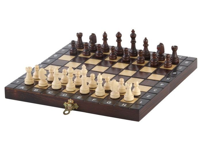 Jogo de xadrez escolar de madeira (28x28cm) - Xadrez + Damas + Gamão