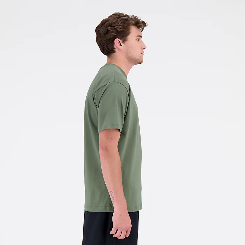 Męska koszulka z krótkim rękawem Essentials Reimagined Cotton Jersey T-shirt - GŁĘBOKA OLIWKOWA ZIELEŃ