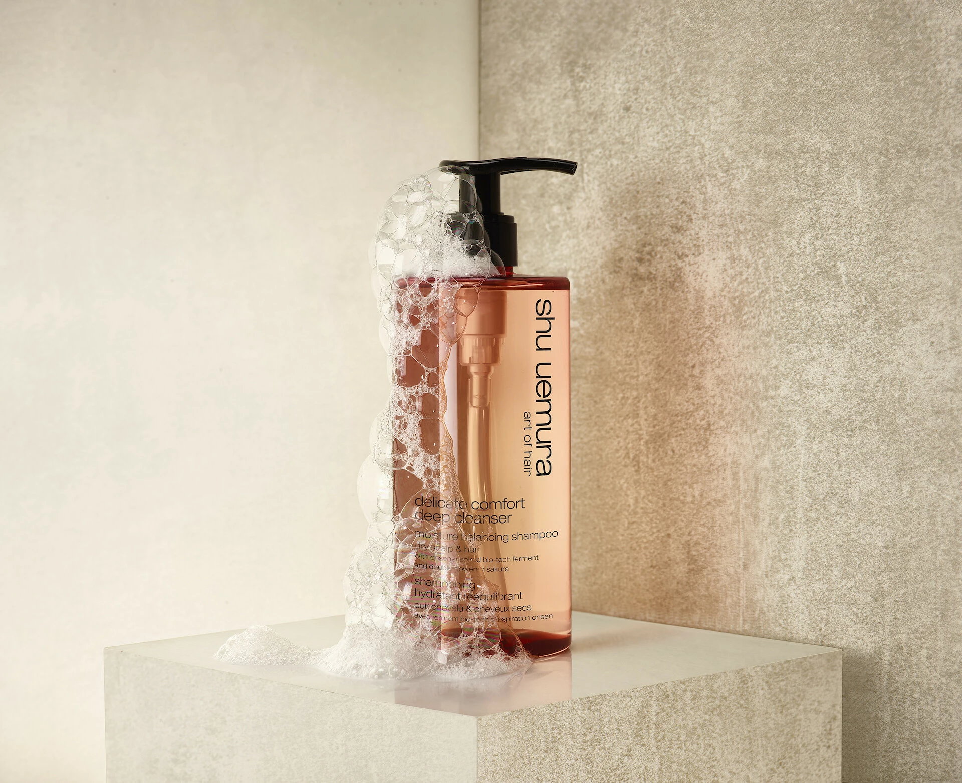Šampon za dubinsko čišćenje i nježnu udobnost 400 ml - Shu Uemura