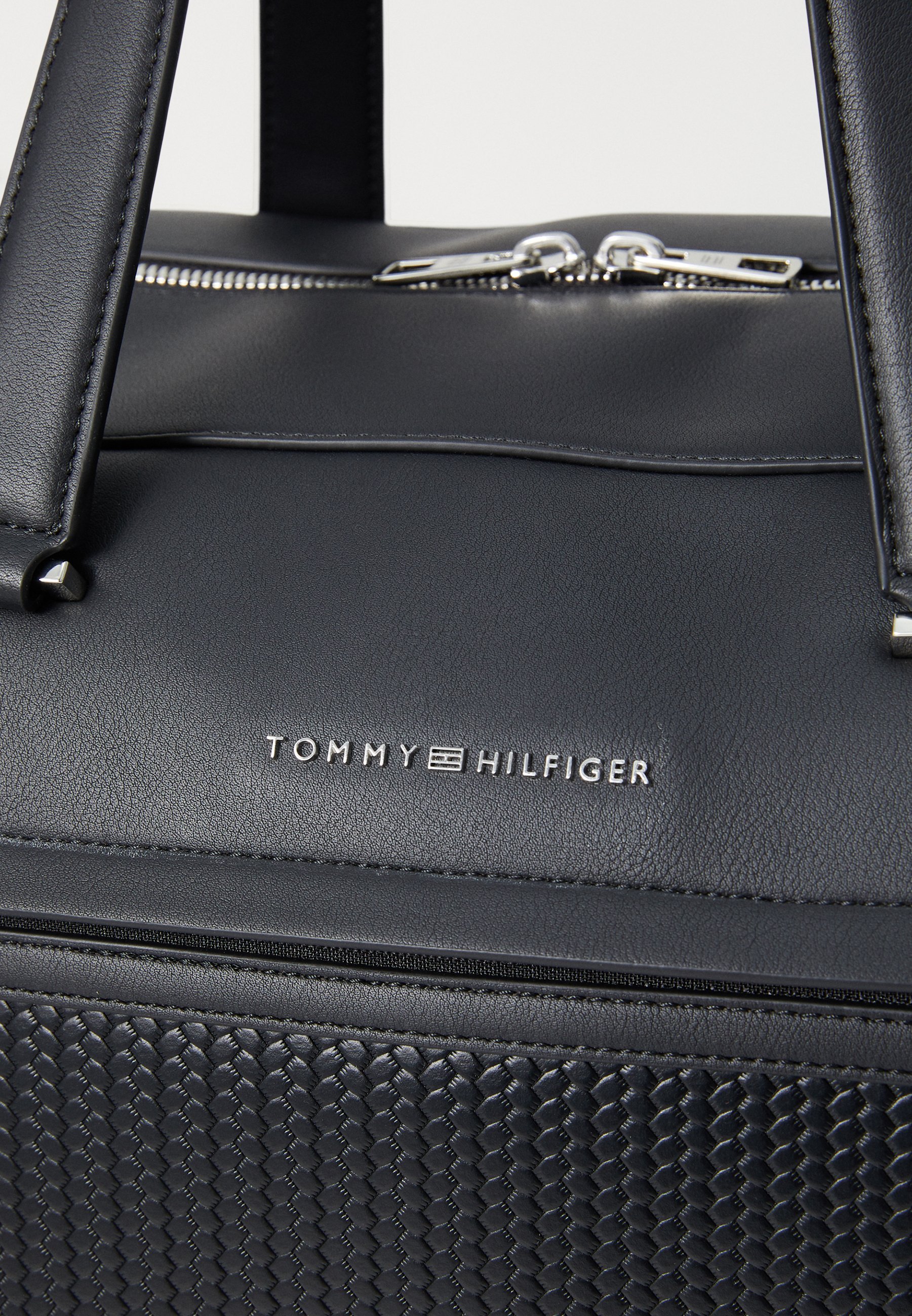 Tommy Hilfiger DUFFLE UNISEX - Weekendveske - black