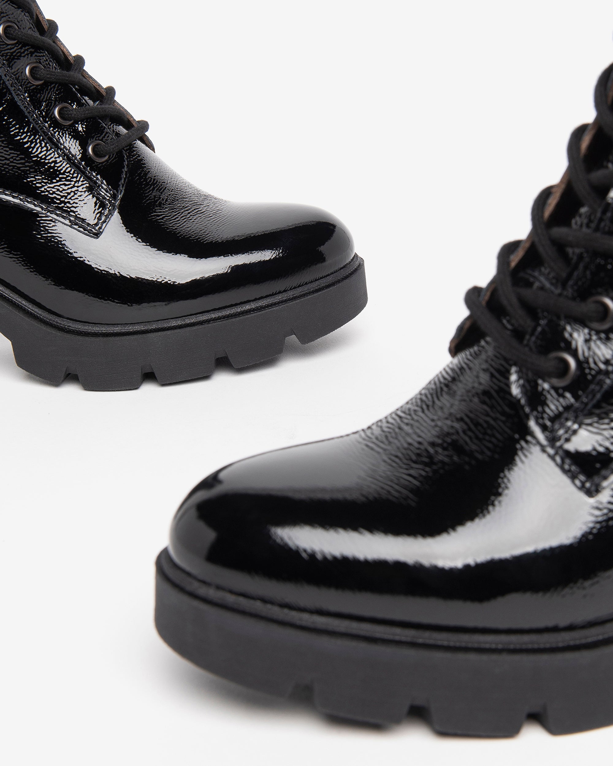  Damen-Amphibians aus Lackleder