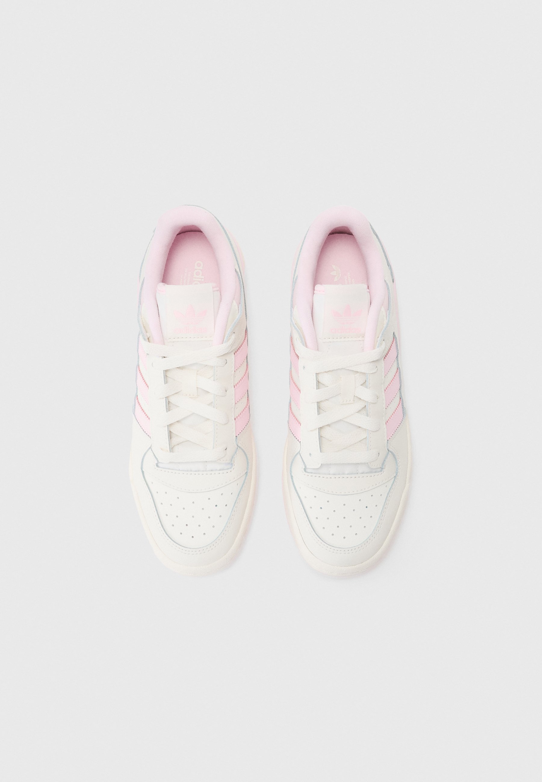 adidas Originals alacsony szárú edzőcipők