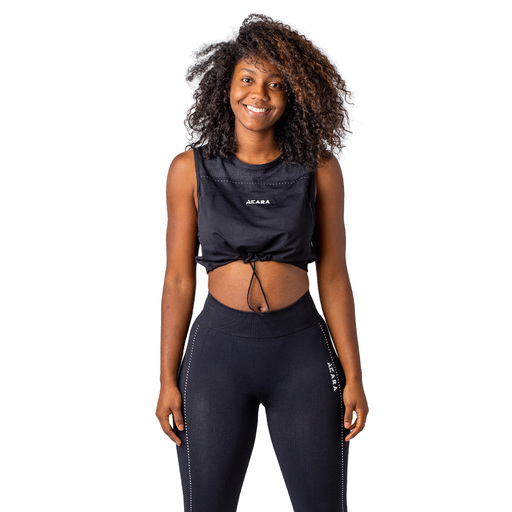 Top cropped feminino Akara, modelo slim.