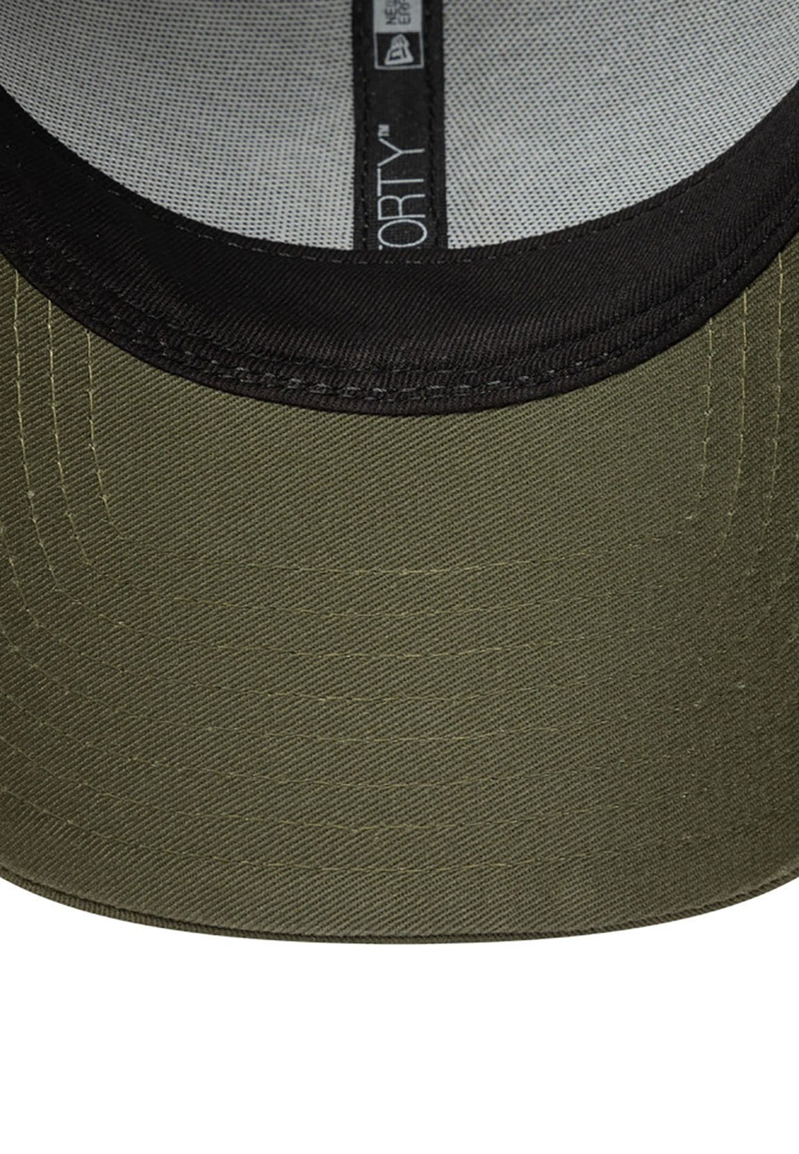 New Era petten