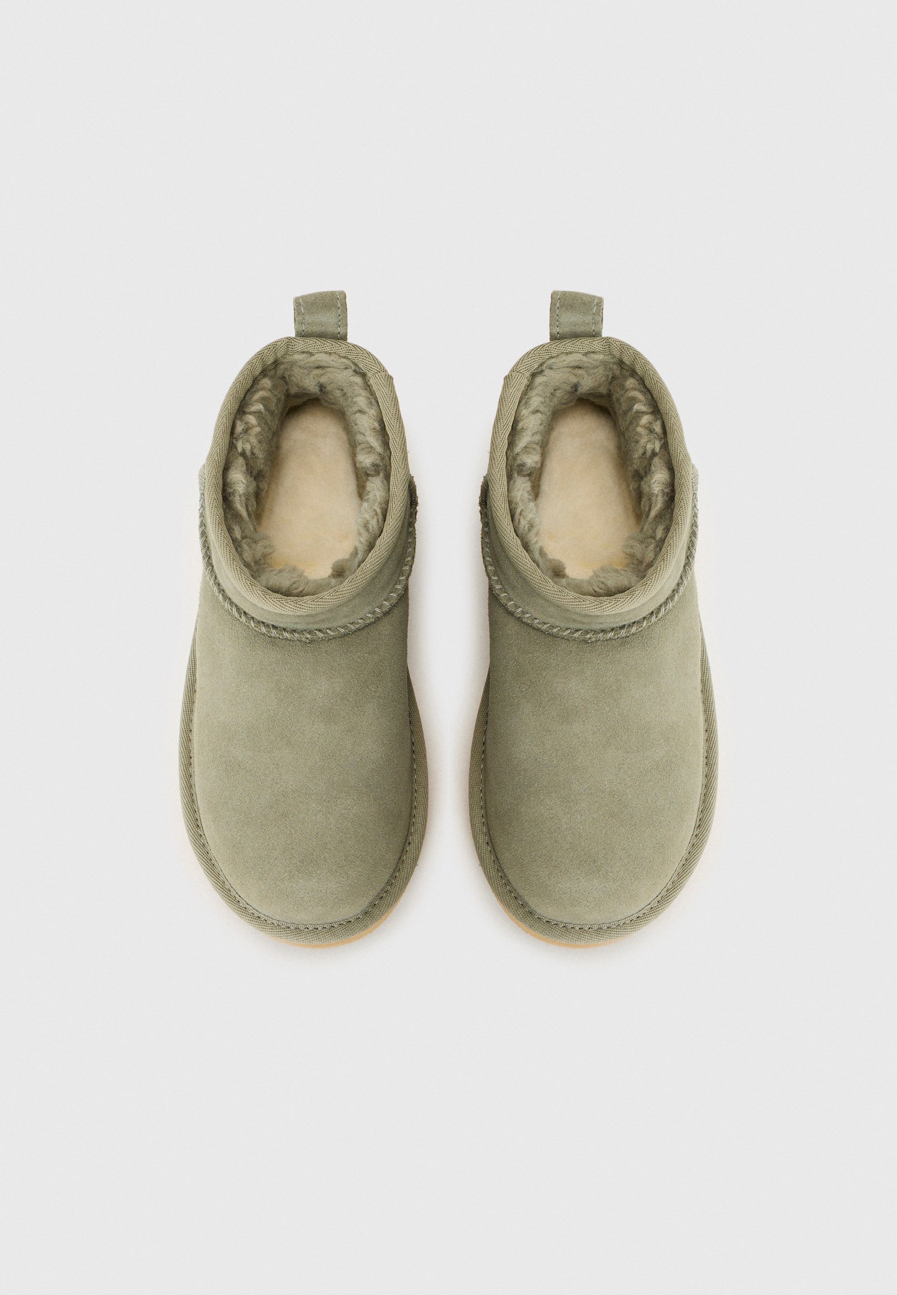 UGG CLASSIC ULTRA MINI UNISEX - Klassiske ankelstøvletter - mosegrønn