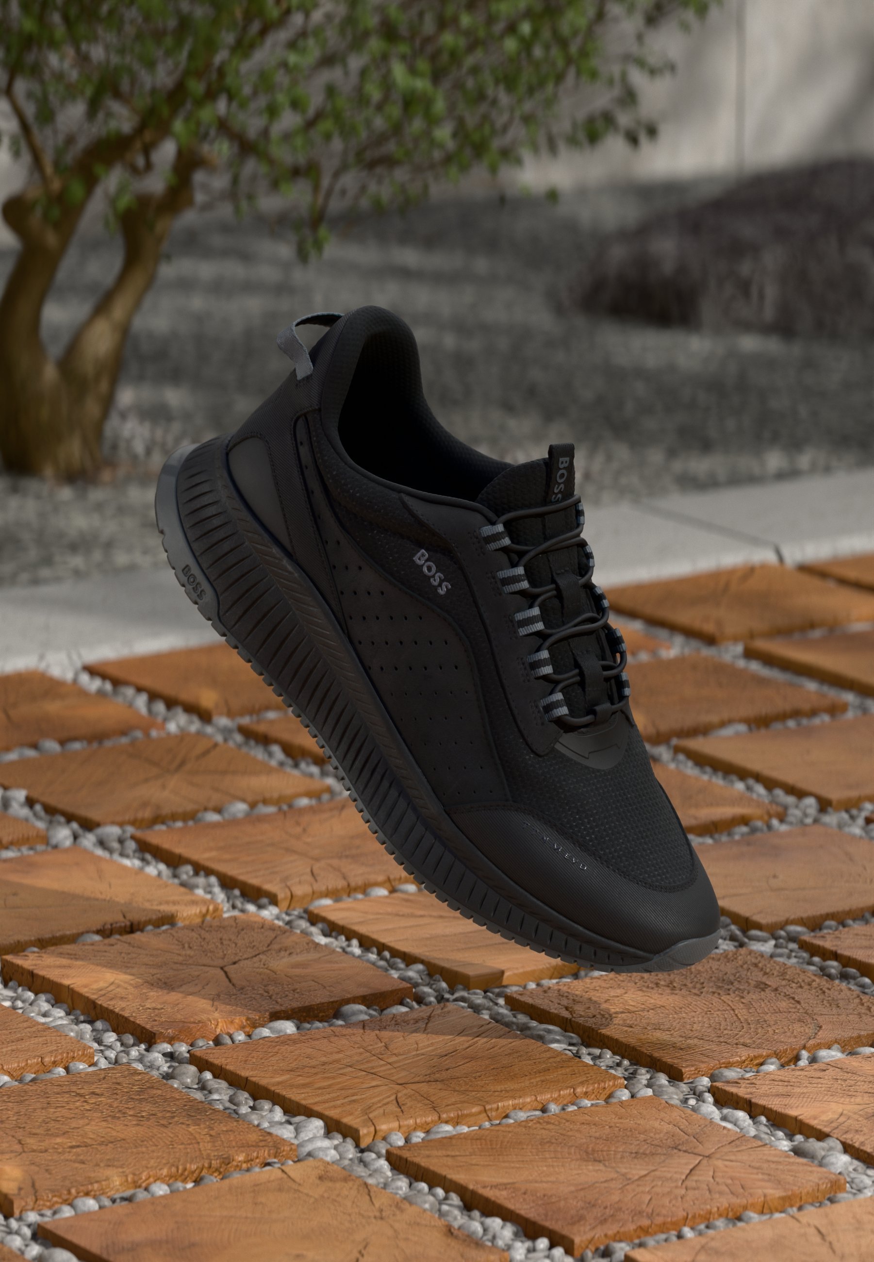 BOSS Sneakers - svart