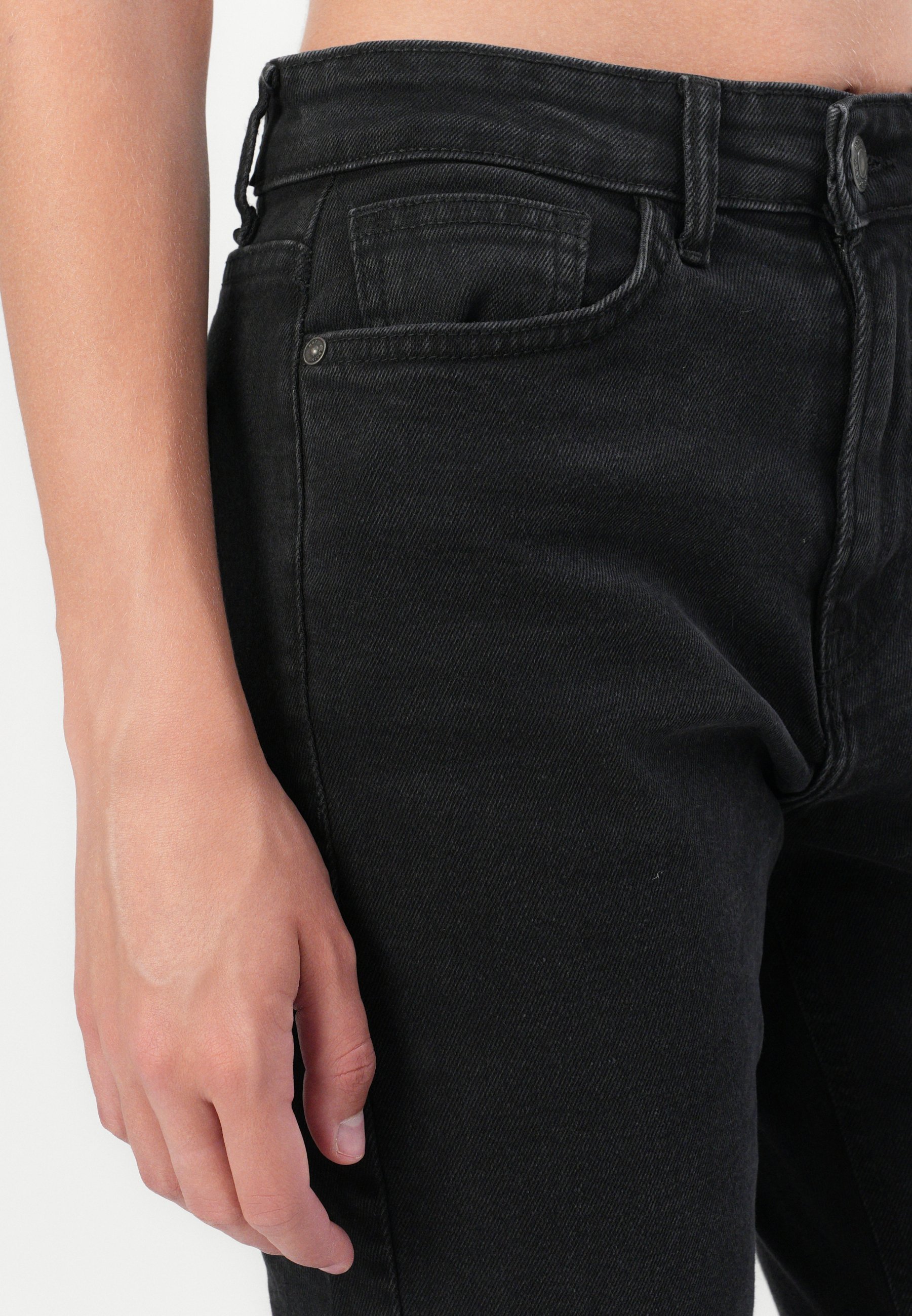 Noisy May NMMONI ANK - Relaxed fit jeans - zwarte denim
