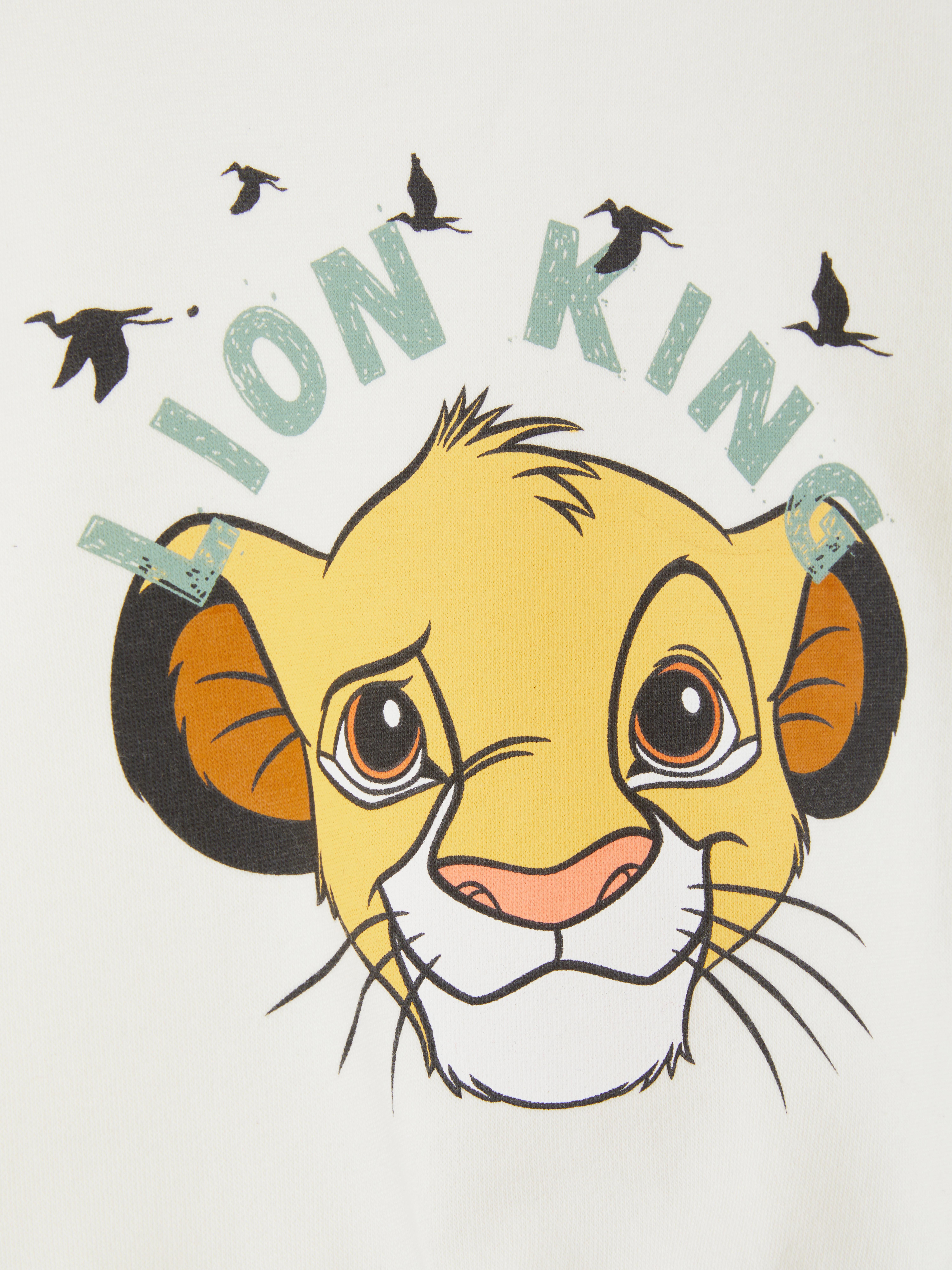 Hanorac cu guler rotund Disney Regele Leu Un hanorac cu guler rotund în rolul principal al puiului curajos Simba