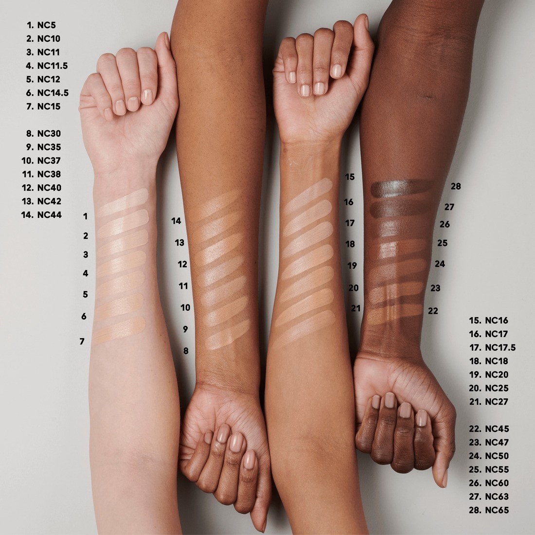 MAC Foundation Studio Radiance seruma tonālais krēms – 30 ml
