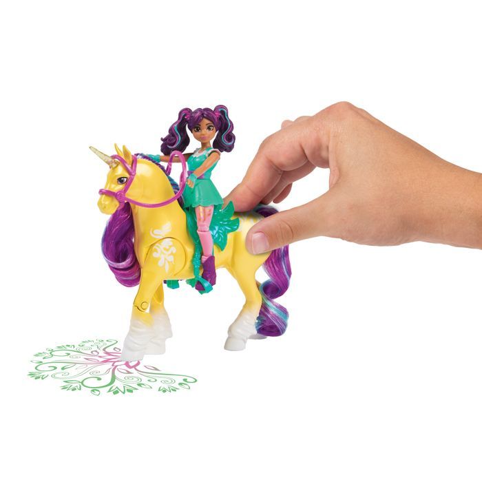 Unicorn Academy Unicorn Leaf com Luzes e Boneca Ava