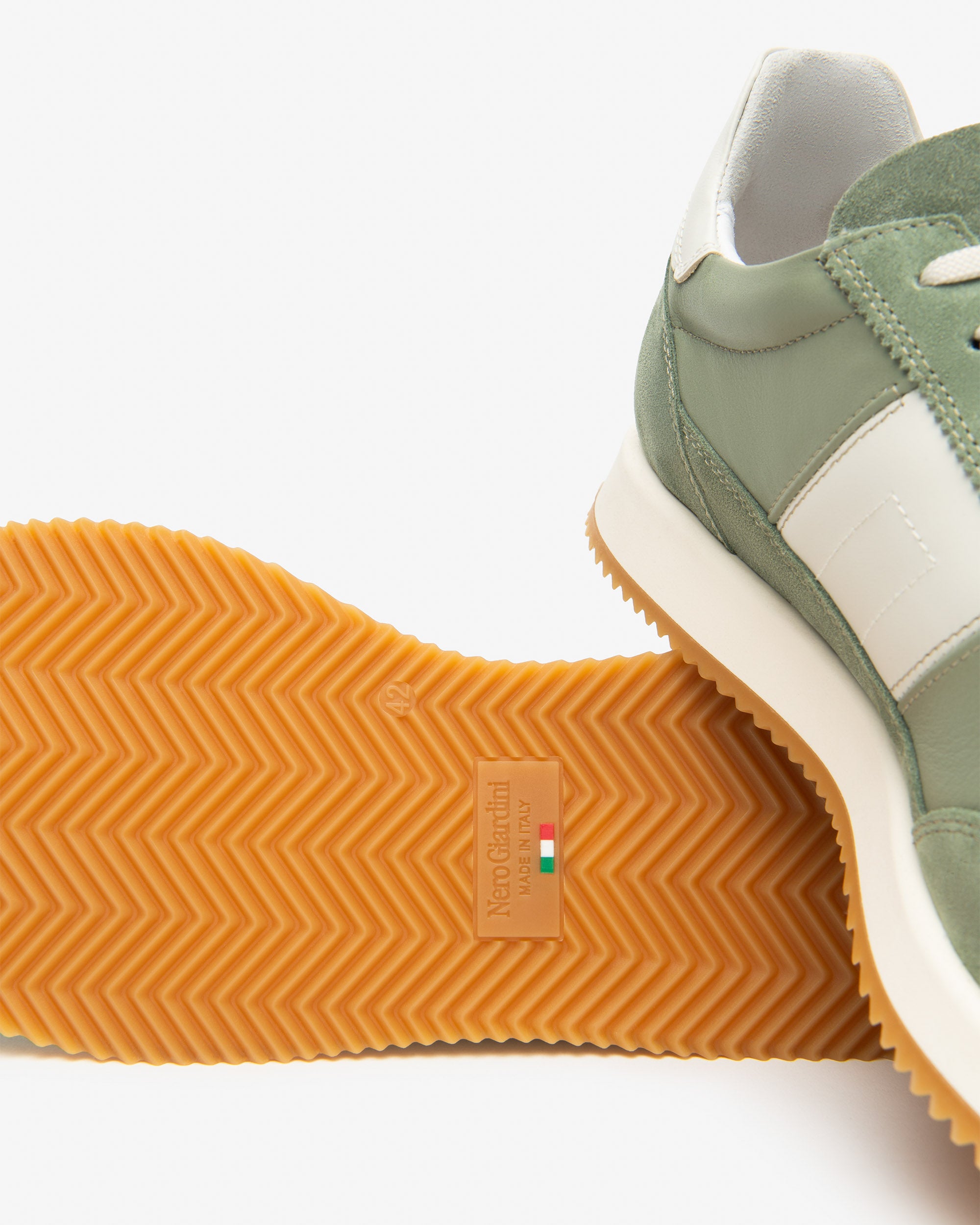 Herren-Sneaker aus Leder und Wildleder