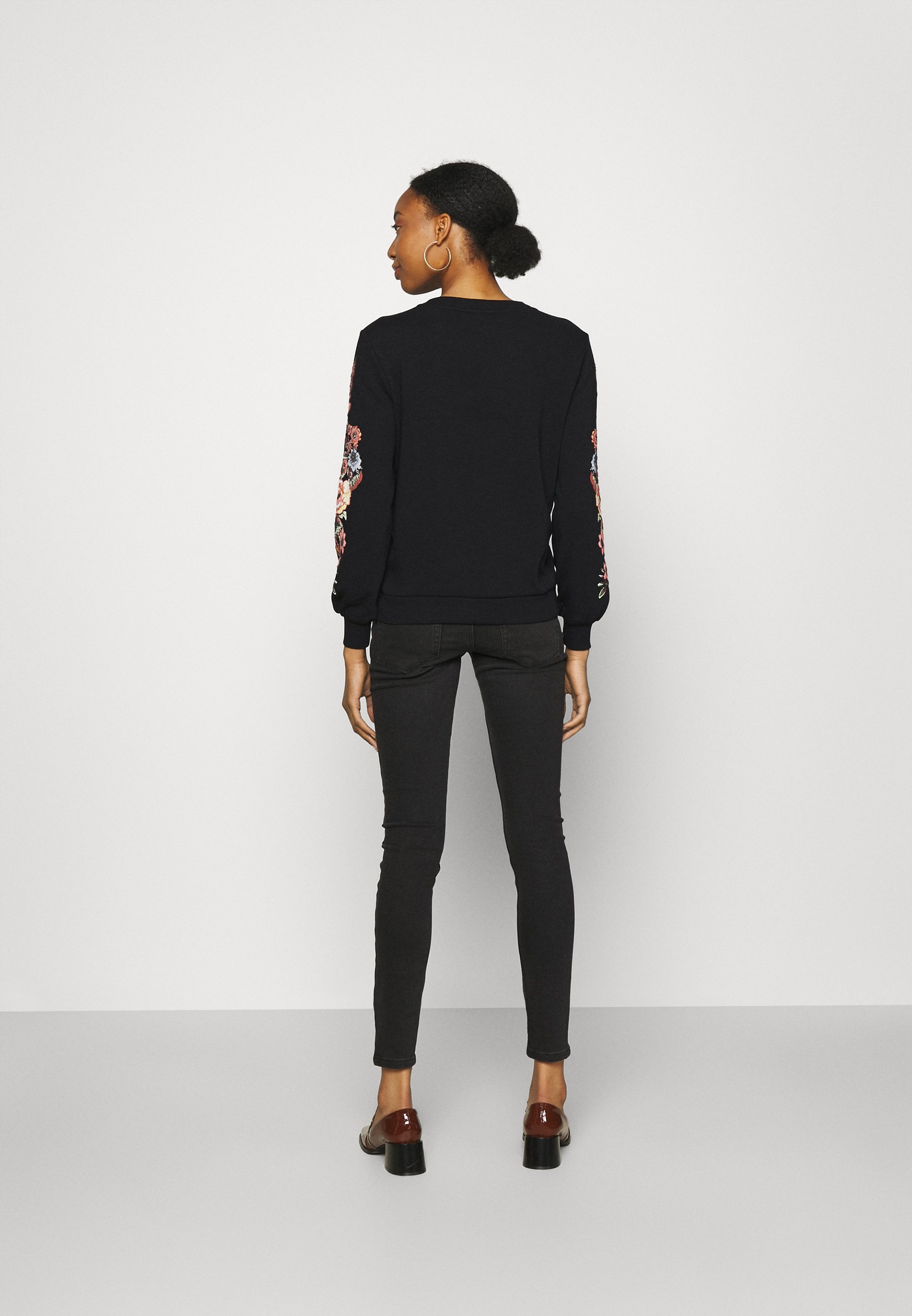 ONLY MATERNITY OLMCONNY - Sweatshirt - schwarz