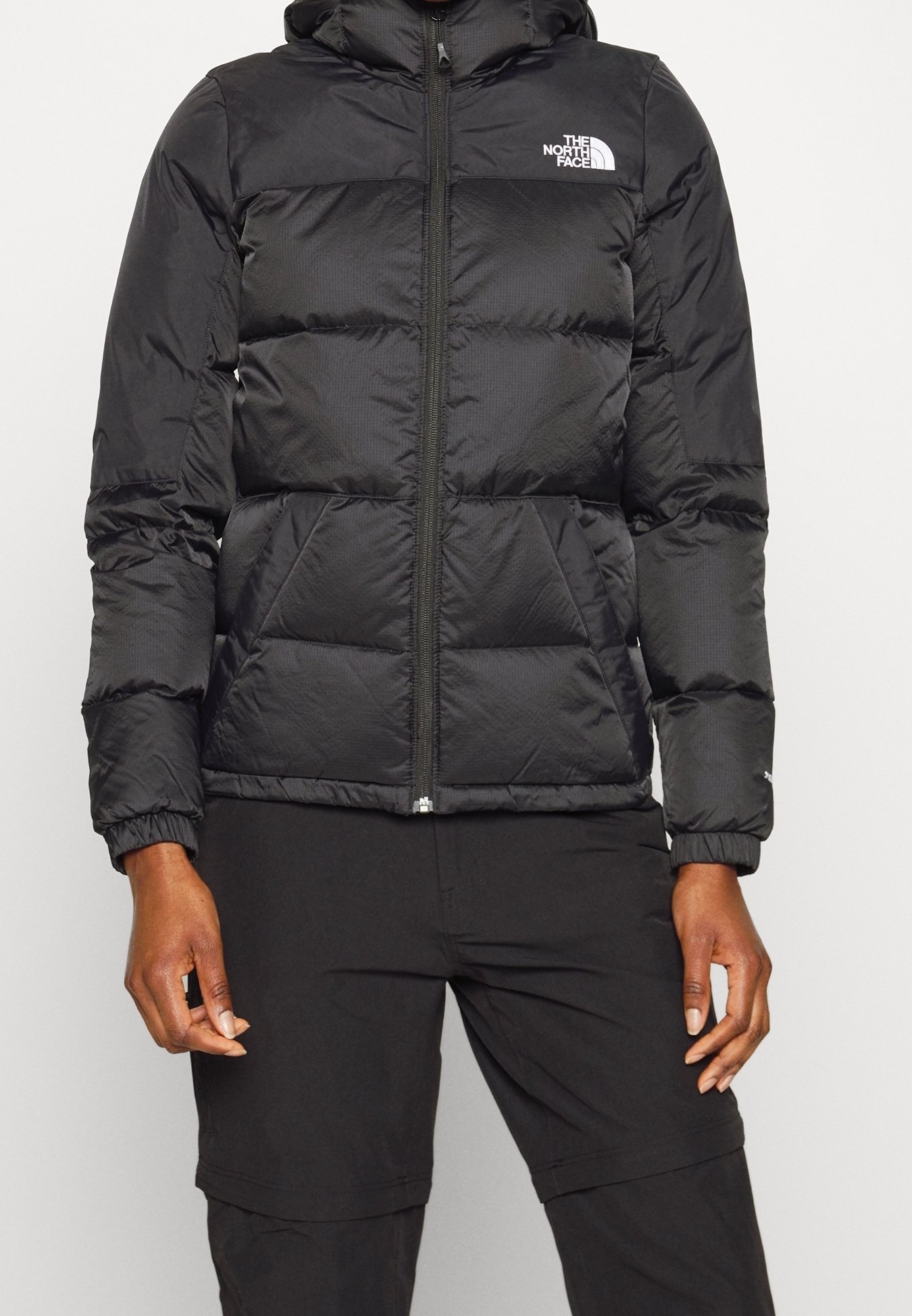 Jaqueta de plumas The North Face - preta