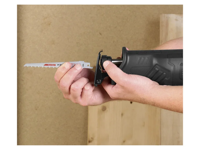 Serra sabre PARKSIDE PERFORMANCE® PSSAP 2028, alimentada por bateria, 20 V