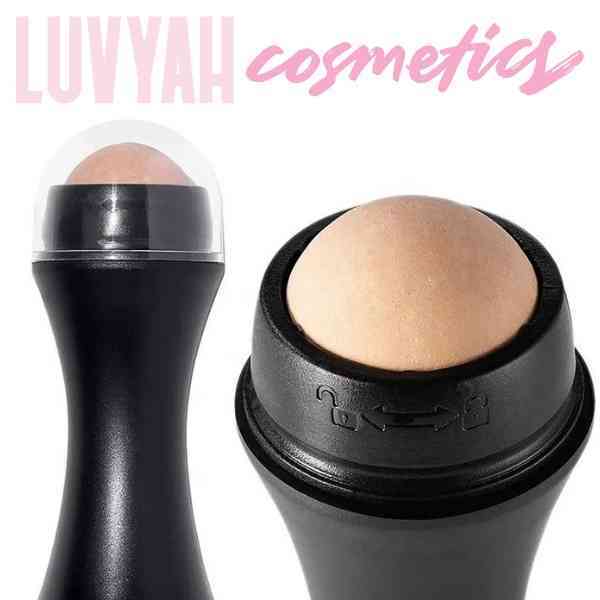 LUVYAH Cosmetics Přírodní vulkanický lávový váleček absorbující olej