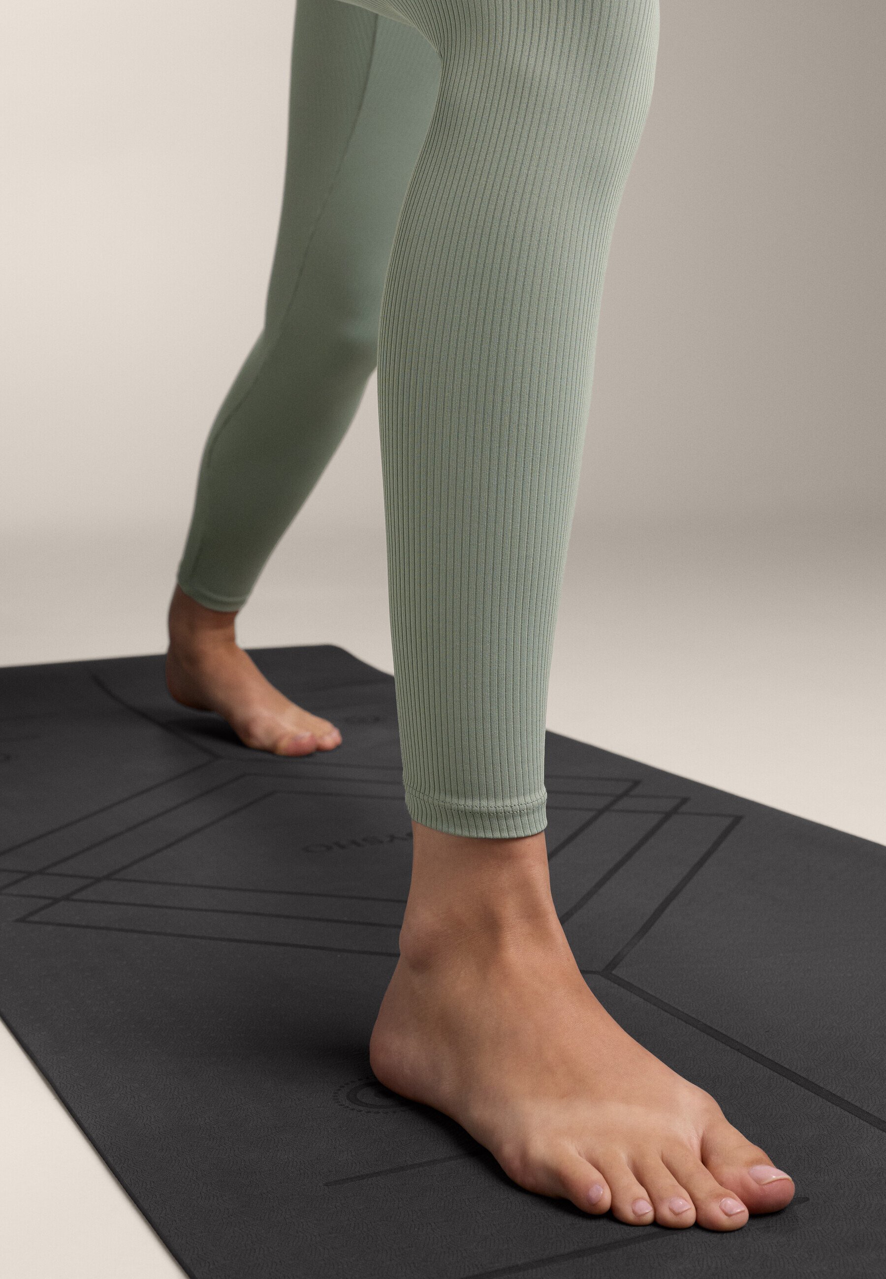 OYSHO COMFORTLUX HIGH RISE RIB 65cm ENKELLENGTE - Leggings - gemêleerd donkergroen