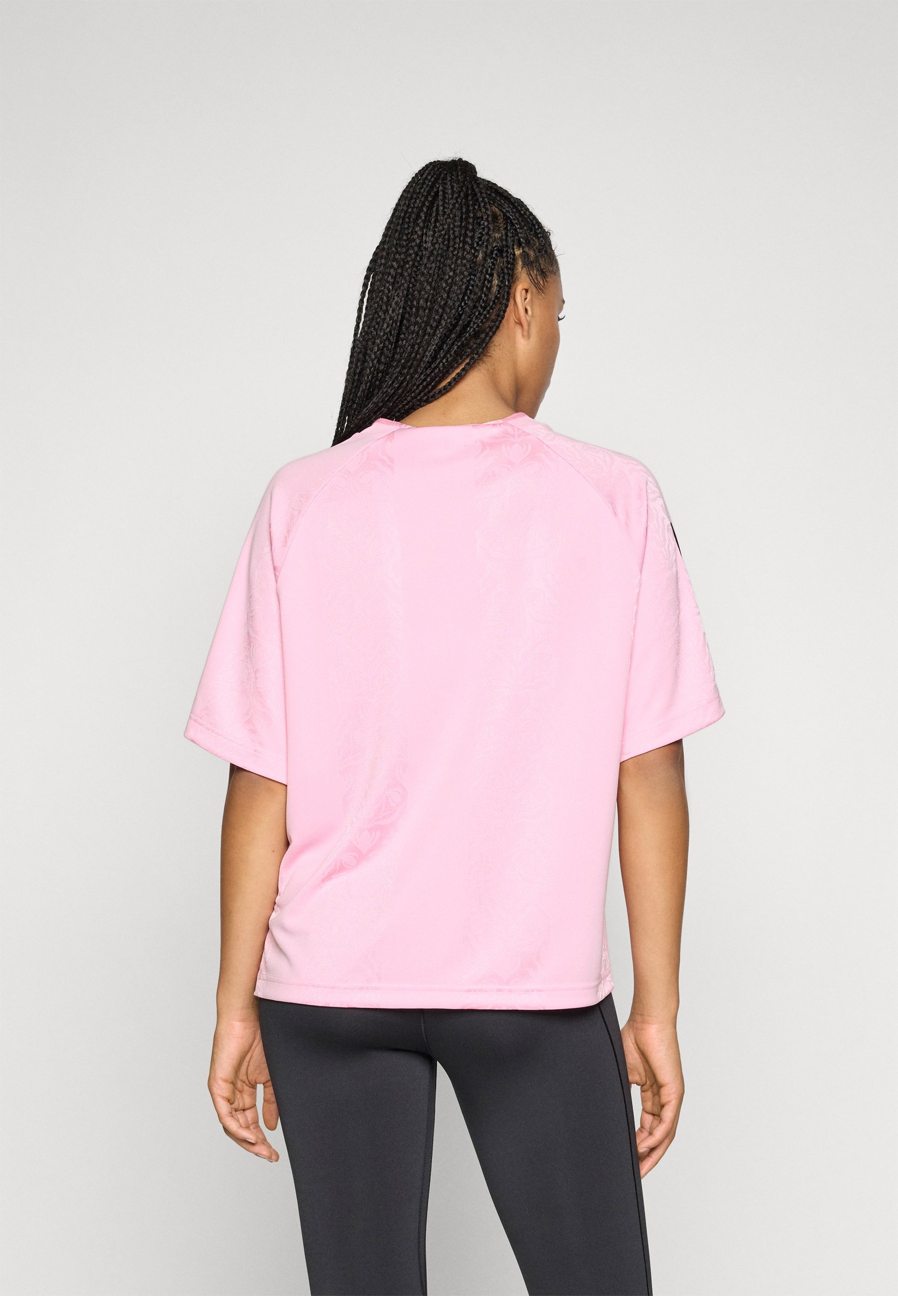 adidas Sportswear TIRO T-shirt - T-shirt met print - echt roze/zwart